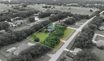 7512 Woodland Dr, Alvarado, TX 76009