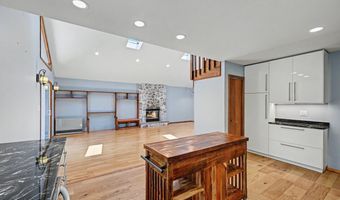 114 Claremont Dr, Albrightsville, PA 18210