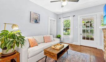 222 REDWOOD St, Alamo Heights, TX 78209