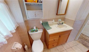 73 Allen Ave, Cranston, RI 02910