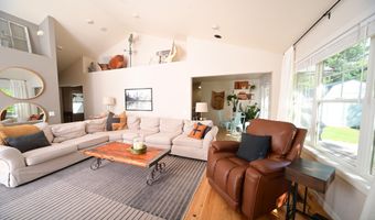 231 Tendoy St, Bellevue, ID 83313