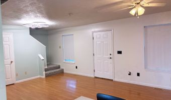 87 Central Ave, Athens, OH 45701