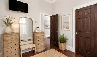 78 Coggeshall Ave 3, Newport, RI 02840