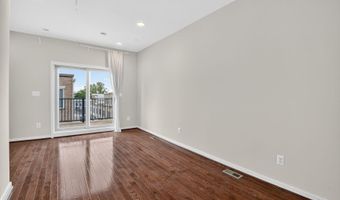2855 CHANCELLORS Way NE, Washington, DC 20017