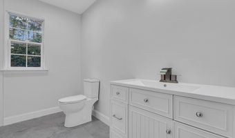 11 Orchid Ln, Barnegat, NJ 08005