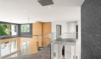 6600 RESERVES HILL Ct, Annandale, VA 22003