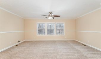 2282 Steppingstone Ln, Asheboro, NC 27205