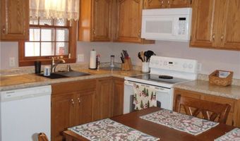 11 Kennedy Dr, Coventry, RI 02816