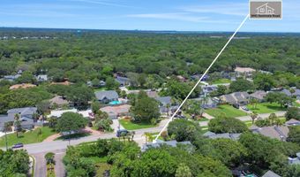1941 SEMINOLE Rd, Atlantic Beach, FL 32233