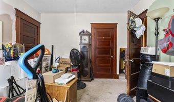 33 Kenney St, Bristol, CT 06010