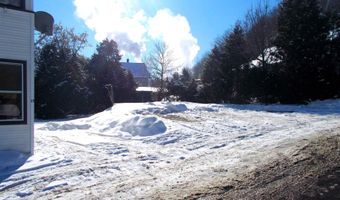 17 Hemlock Ln, Berlin, NH 03570