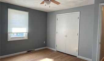 25 Water St, Johnston, RI 02919