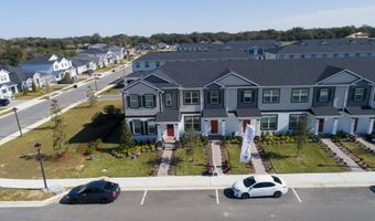 705 Pointe Emerson Blvd, Apopka, FL 32703