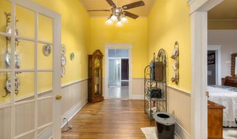 415 N Main St, Bishopville, SC 29010