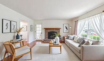 135 Ivy Hill Dr, Aberdeen, NJ 07747