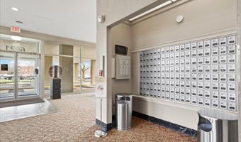 6641 WAKEFIELD Dr 703, Alexandria, VA 22307