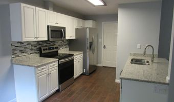 138 Kensington Way, Aberdeen, NC 28315