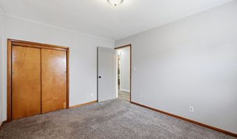 104 Willow Ln, Anderson, IN 46012