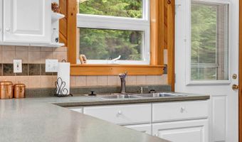30 Beaver Bog Ln, Abbot, ME 04406