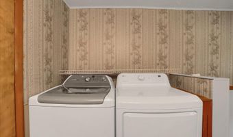 348 WALBASH Rd, Mifflinburg, PA 17844