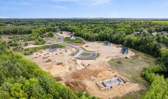 8 Stone Creek Dr, Brentwood, NH 03833