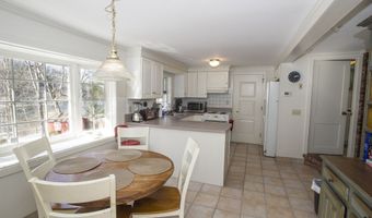 67 Lake Lillinonah Rd N, Bridgewater, CT 06752