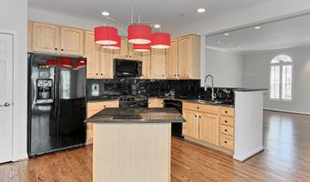 5120 GRIMM Dr, Alexandria, VA 22304