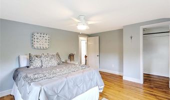 15 LAFAYETTE Rd, Barrington, RI 02806