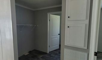 201 Fish Haven Rd 64, Auburndale, FL 33823