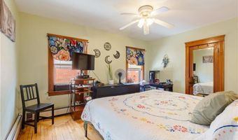 871 Smithfield Ave, Lincoln, RI 02865