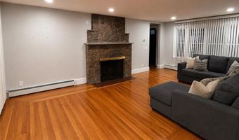 44 Pavilion Ave, Cranston, RI 02920