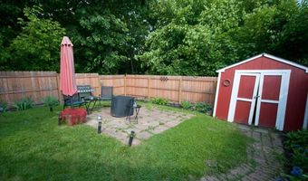 198 3rd St, Bangor, ME 04401
