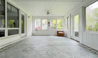 465 Kar A Bru, Amherst, OH 44001