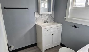 623 W 57th St, Ashtabula, OH 44004