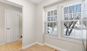 6630 MEDINAH Ln, Alexandria, VA 22312