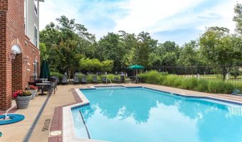 4850 EISENHOWER Ave 302, Alexandria, VA 22304