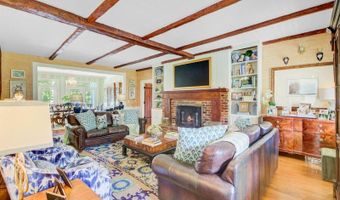 481 Cantey Ln, Camden, SC 29020