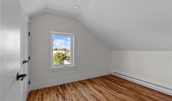 131 Broadway 4, Newport, RI 02840