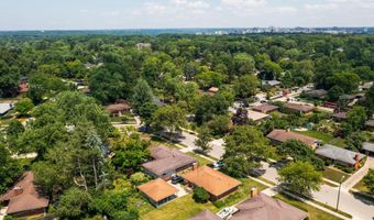 1534 Barrington Pl, Ann Arbor, MI 48103