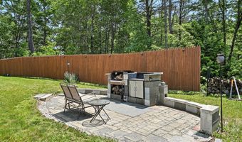 10 Tenacious Way, Augusta, ME 04330