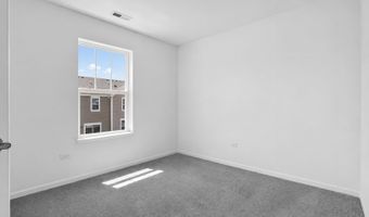 415 Cold Spring St, Algonquin, IL 60102