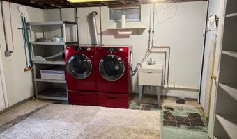 6011 EDNA Ave, Baltimore, MD 21214