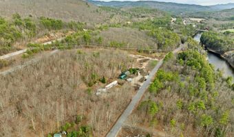 112 N Ashland Rd, Ashland, NH 03217