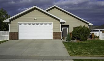 913 34th St, Cody, WY 82414