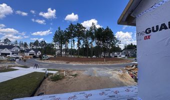 428 Redwater Trl 596, Aberdeen, NC 28315