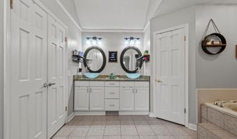 217 Collier Dr, Albertville, AL 35951