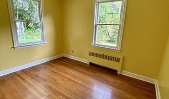 430 Huckleberry Hill Rd, Avon, CT 06001