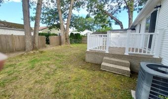 16 Fyffe Ave, Cranston, RI 02920