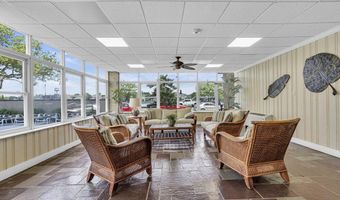510 Deal Lake Dr 8F, Asbury Park, NJ 07712