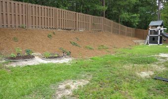 222 Vanderbuilt Ct, Aberdeen, NC 28315